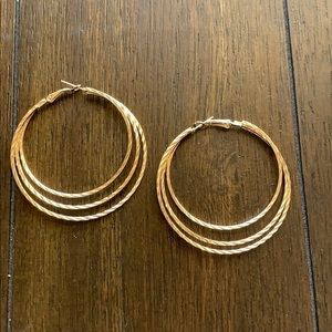 New Gold Hammered Twisted Layer Hoop Earrings